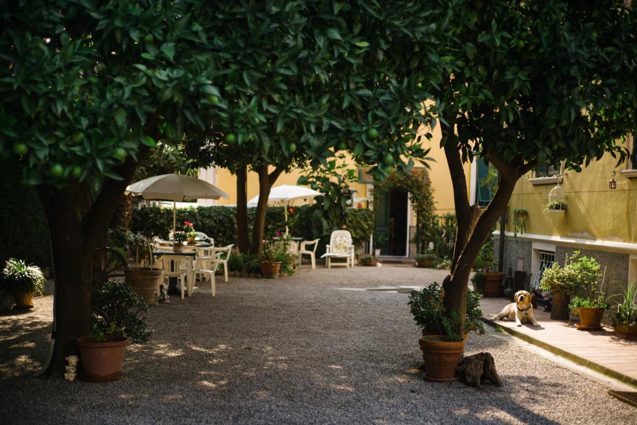 Hotel Cynthia Finale Ligure Exterior foto